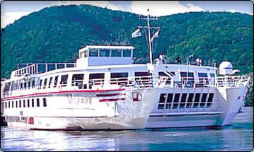 Peter Deilmann Cruises, MV Mozart, Danube River Cruise